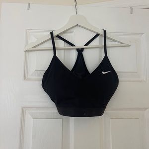 NWOT Nike sports bra Medium M